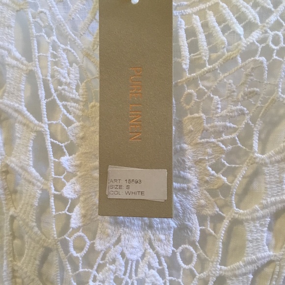 Italian white linen top size S - Picture 3 of 5